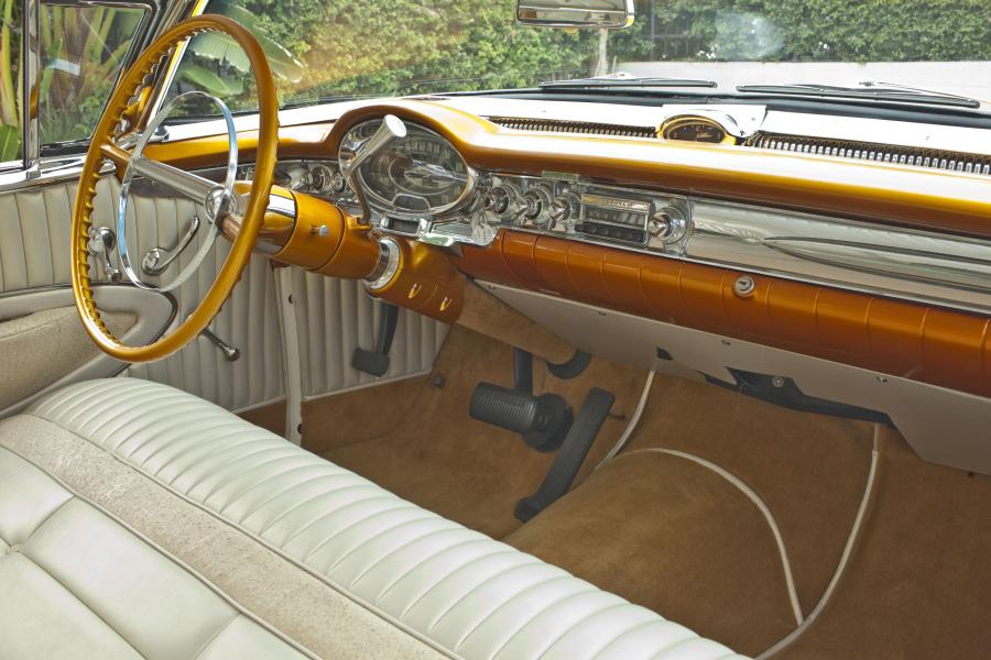  Oldsmobile Custom Golden Star by John d&rsquo;Agostino 1957 года  (фото 3 из 7)